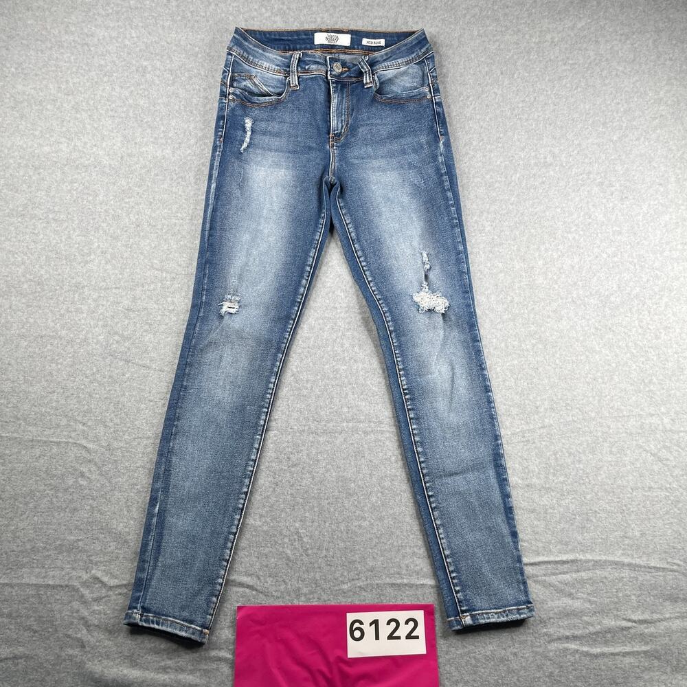 Wanna Betta Butt Jeans YMI Mid Rise Womens Size 9/29 Blue Distressed Stretch